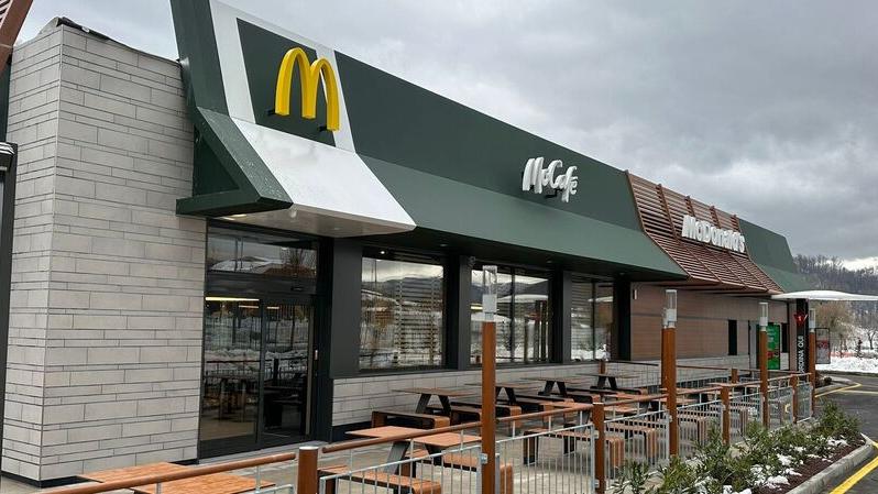Natale al McDonald’s: il 23 dicembre apre la sede di Pavullo: «Assunti 45 lavoratori dall’Appennino»