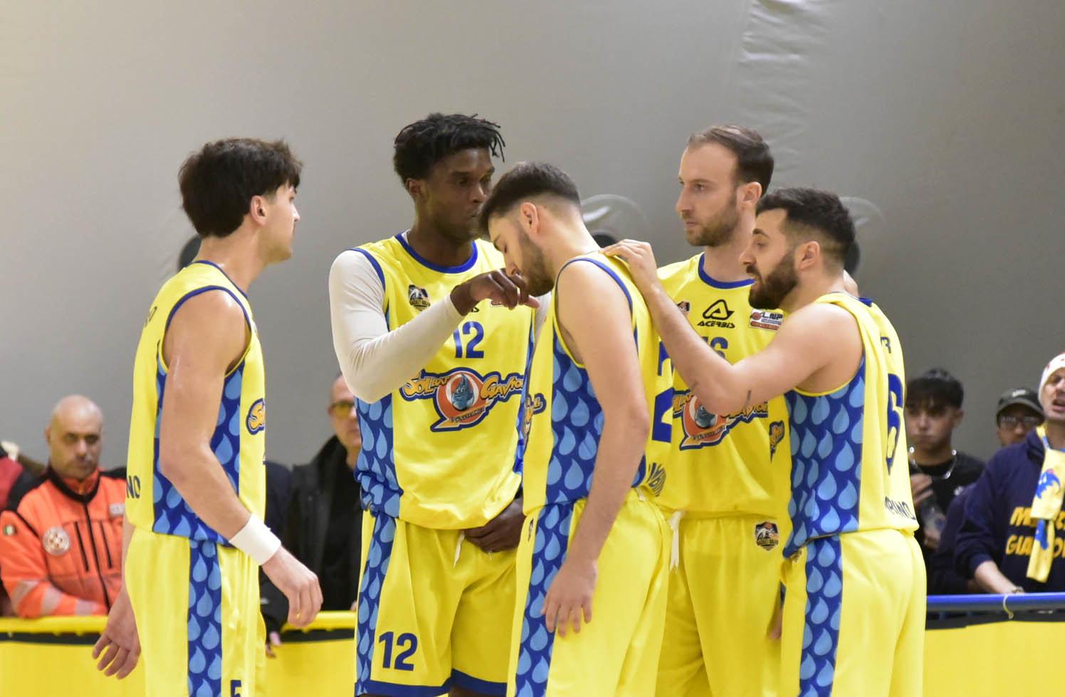 La Solbat parla in campo per chiamare uno schema (foto d’archivio)