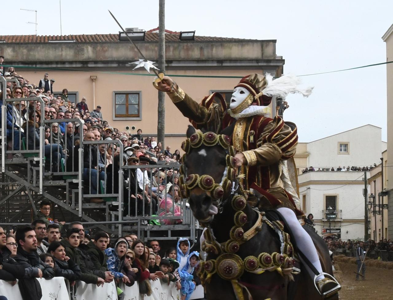 Intrigo Sartiglia, riunione straordinaria sul limite dei 65 anni