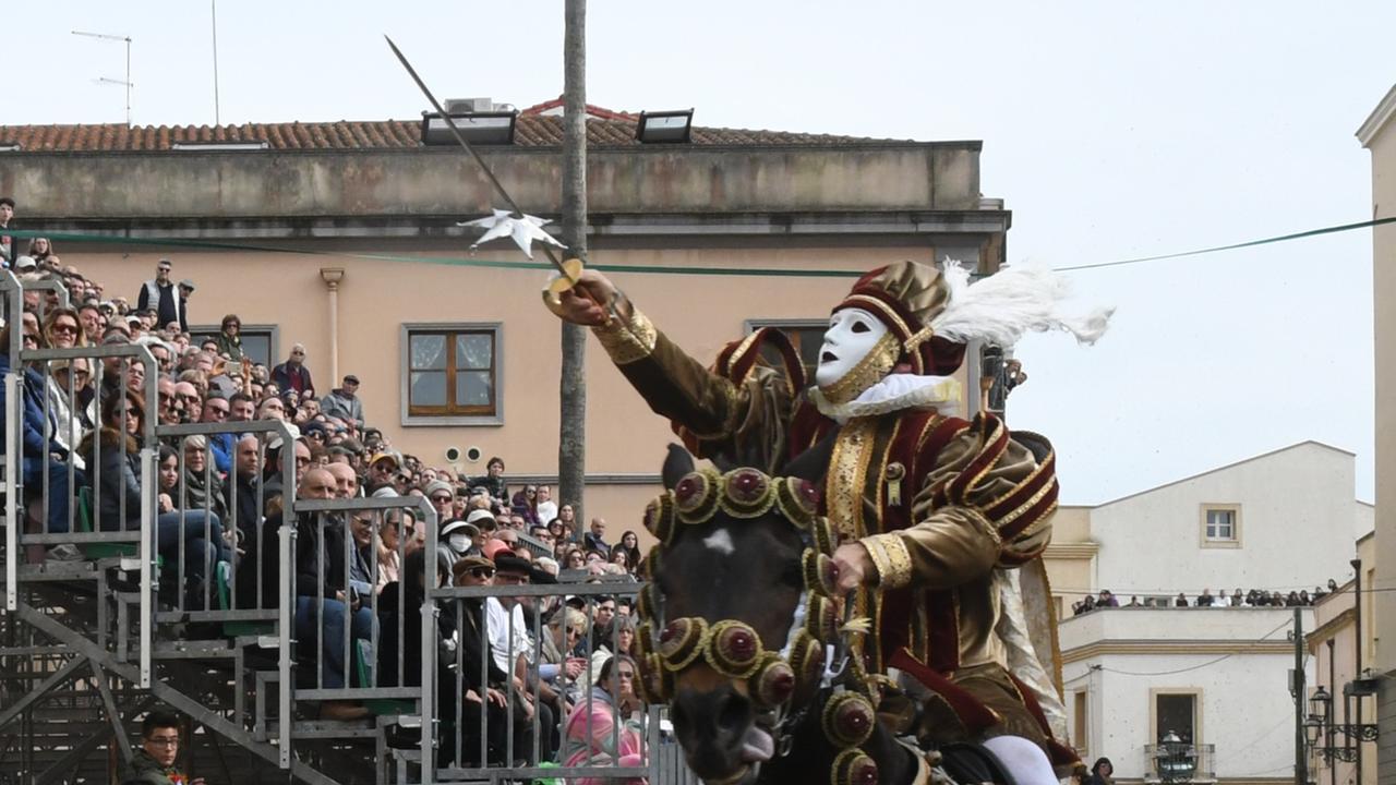 Intrigo Sartiglia, riunione straordinaria sul limite dei 65 anni