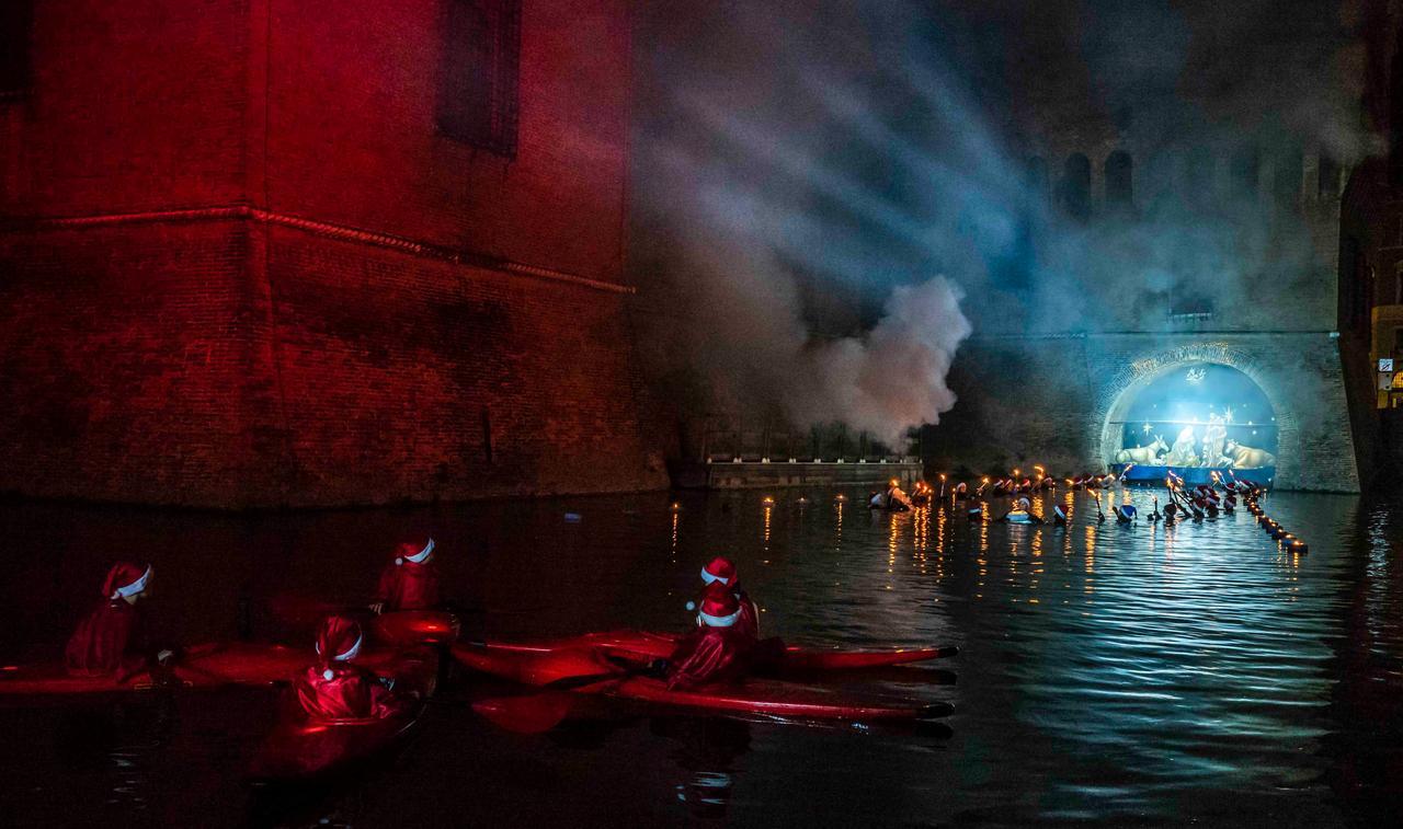 
	Presepe sull'acqua (foto Pierluigi Benini)

