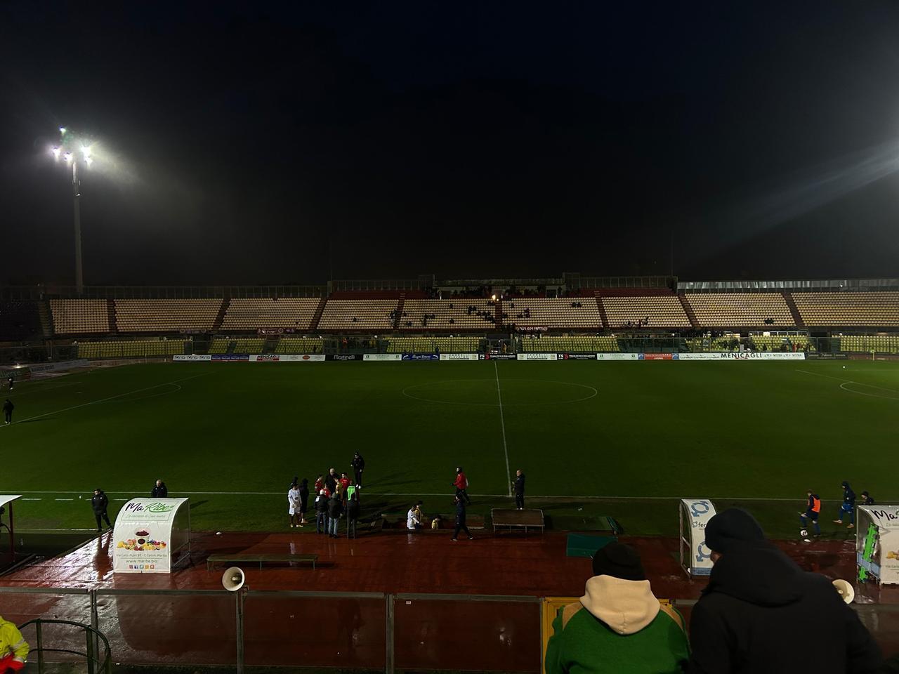 Livorno-Figline, ko le luci del Picchi: partita sospesa per 10 minuti