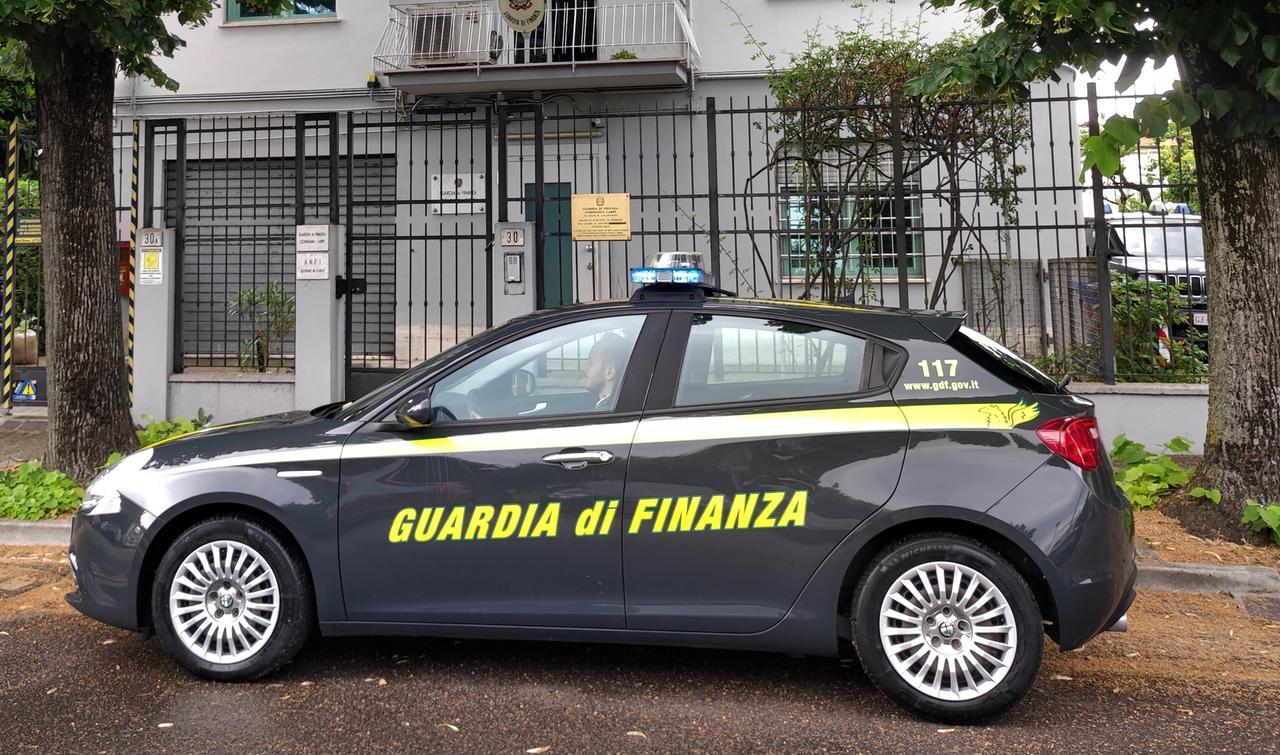 
	L'operazione della guardia di finanza


