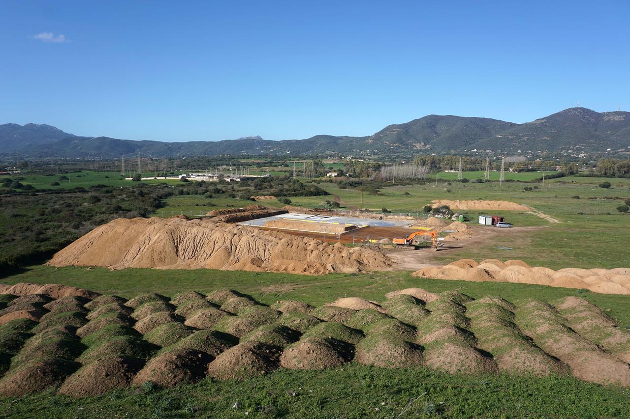 
	Il cantiere del nuovo palazzetto di Sa Minda Noa (foto Vanna Sanna)

