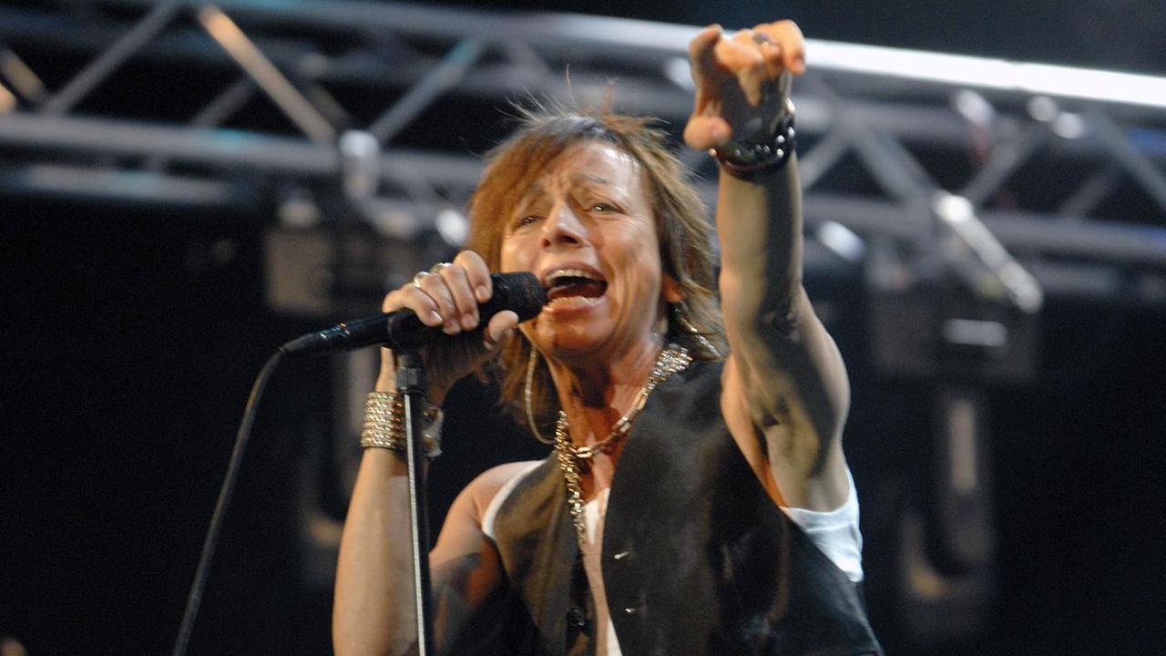 Concerto di Gianna Nannini, in via Roma arriva il maxischermo