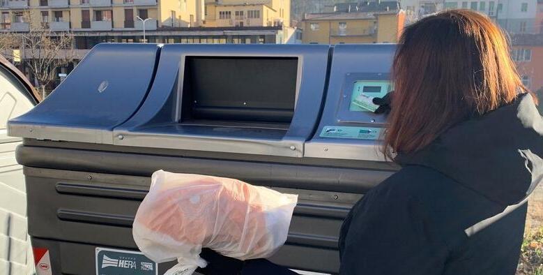 
	Anche i cassonetti di carta e plastica si apriranno con la Carta Smeraldo

