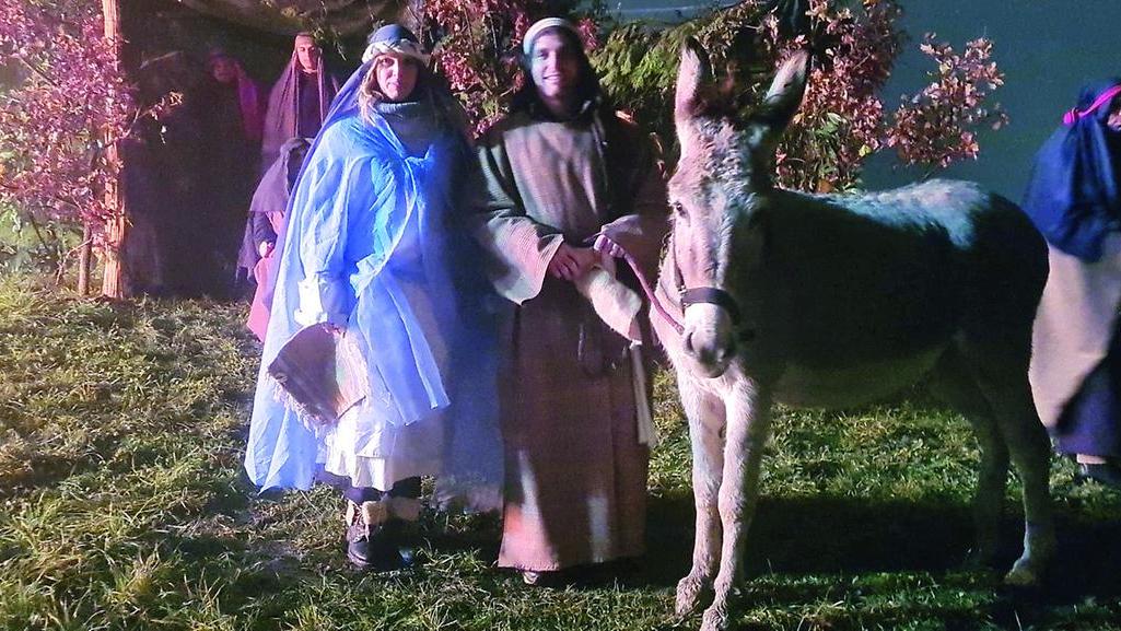 Il presepe vivente di Campolungo accende la vigilia di Natale