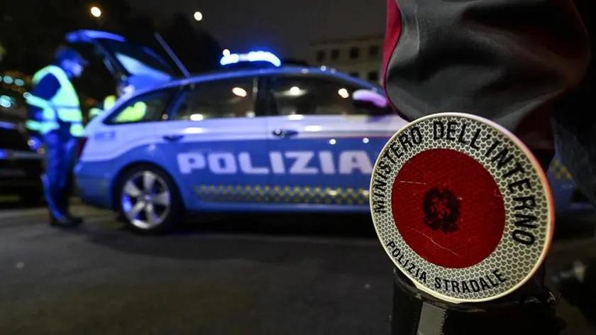 
	La polizia stradale &egrave; intervenuta sull'incidente

