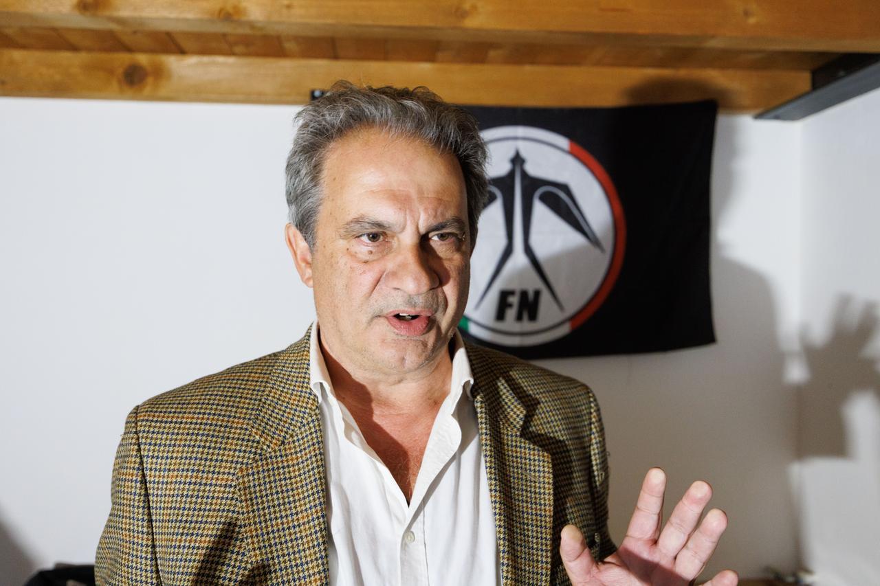 
	Roberto Fiore, leader Forza nuova

