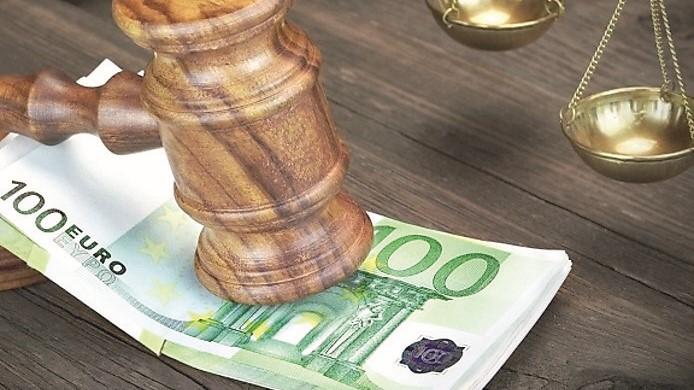 Truffe online: per riavere i soldi c’è l’arbitro bancario