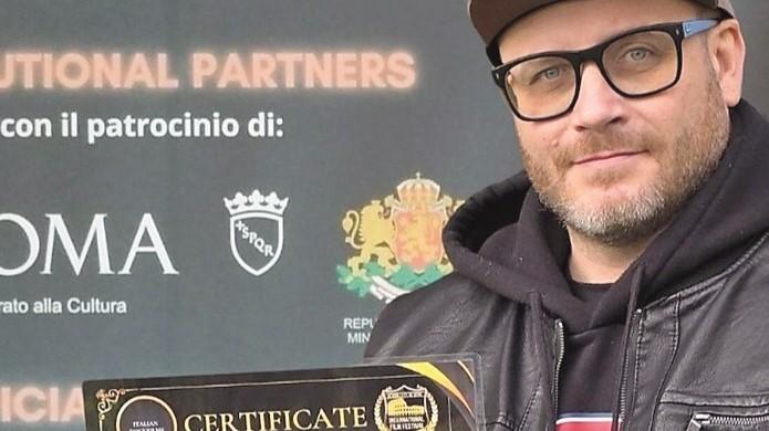 “Profondo nero” di Roberto Pili vince il Coliseum international film festival