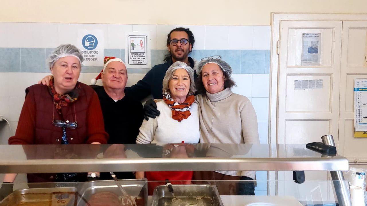 Il gruppo dei volontari in servizio il giorno di Natale