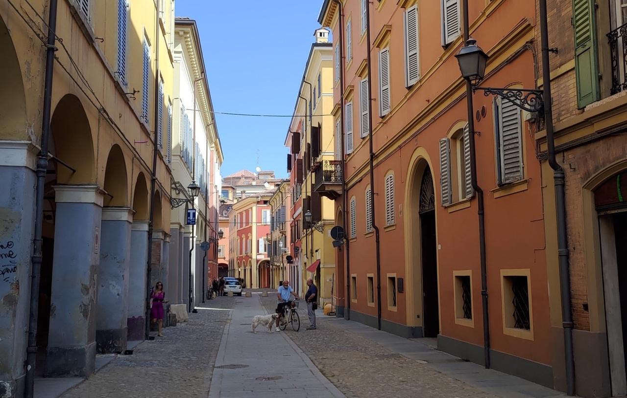 
	Via Canalino nel punto in cui &egrave; avvenuta l'aggressione

