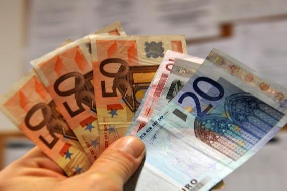 Porcari, l’annuncio dei falsi contributi per truffare l’istituto religioso
