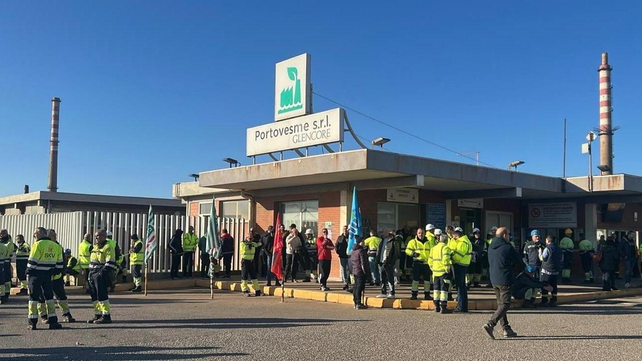 Portovesme, l’azienda assicura massimo impegno e un progetto per il riciclo delle batterie