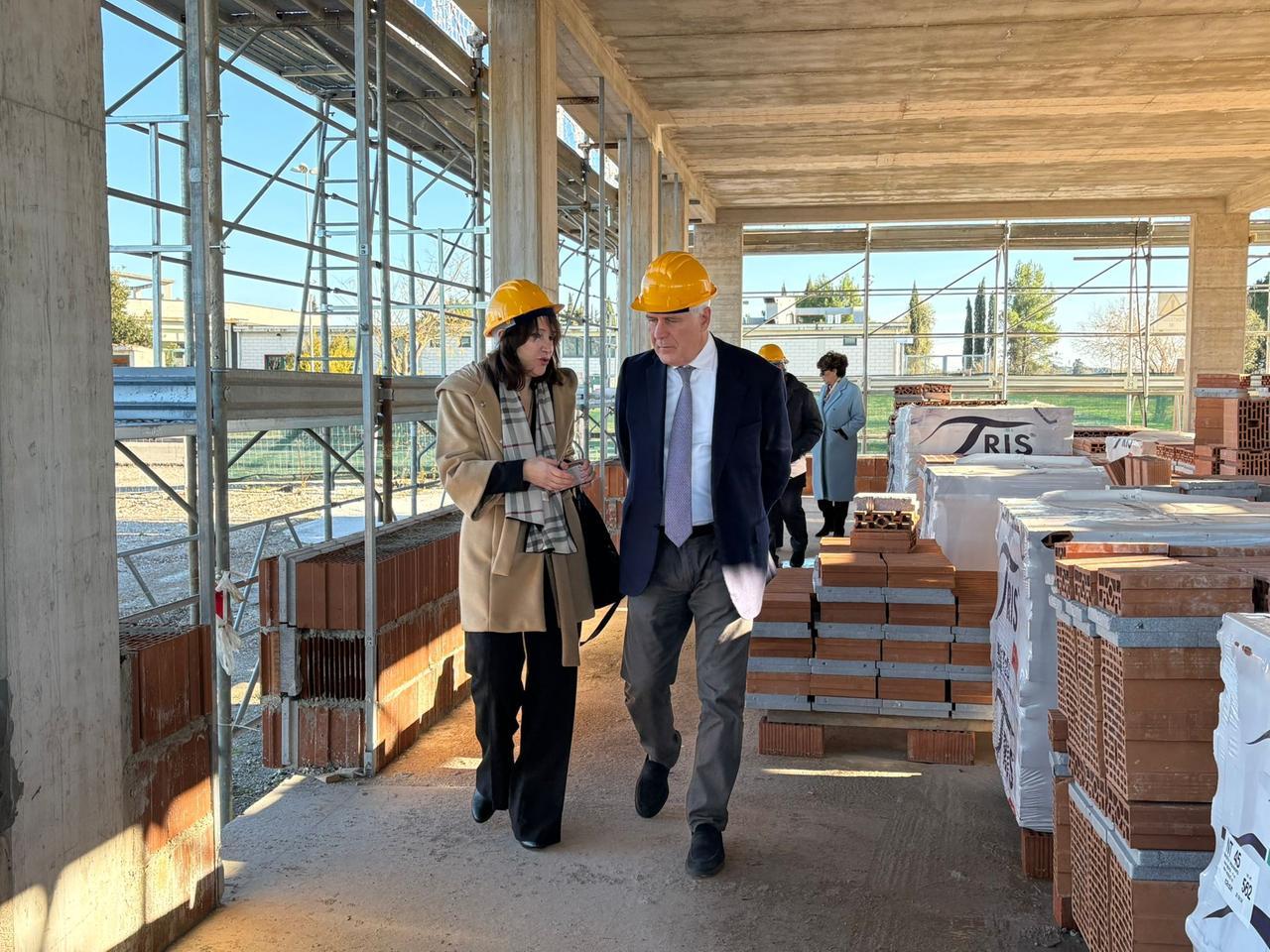 Collesalvetti, Eugenio Giani in visita al cantiere della Casa di Comunità