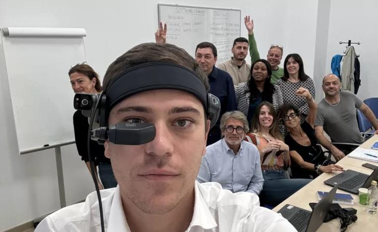 
	Il modello "smart glass"

