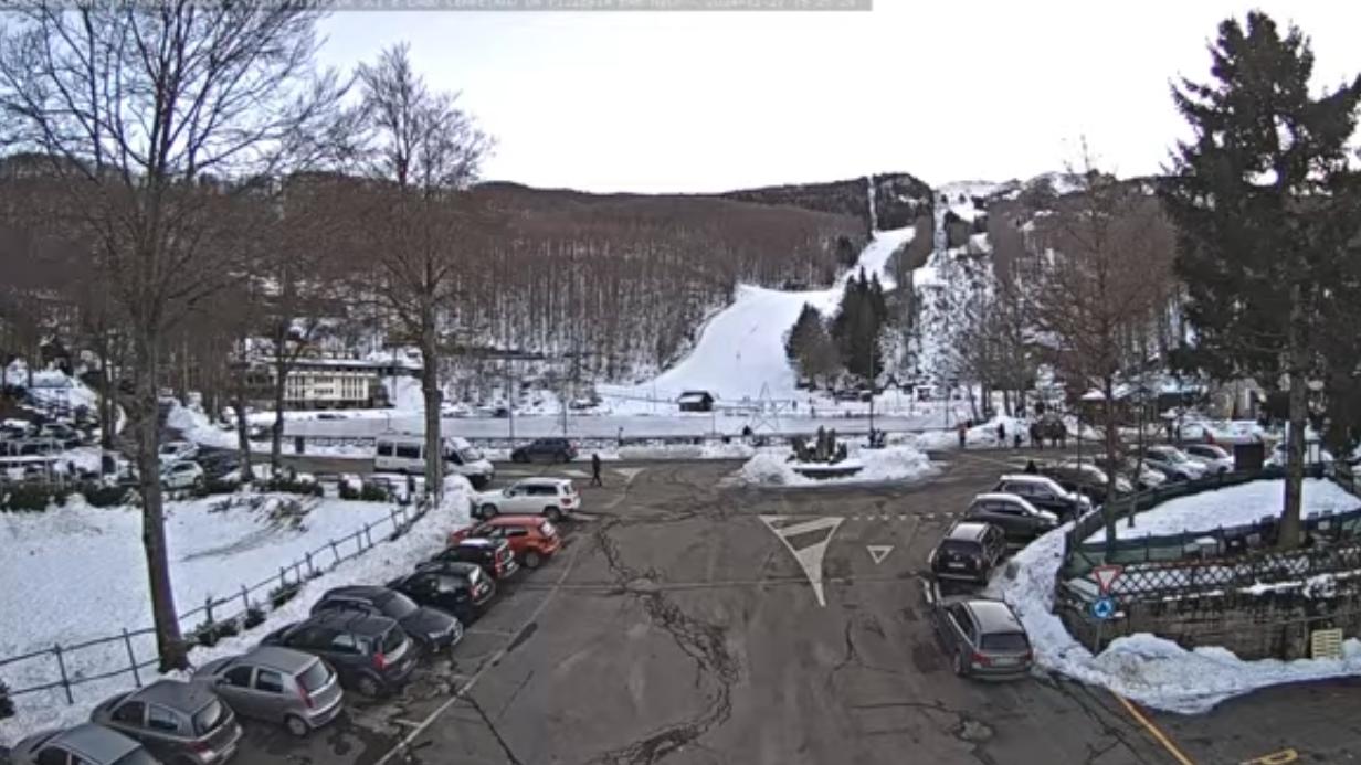 Nulla da fare per le piste di Cerreto Laghi: slitta ancora l’apertura
