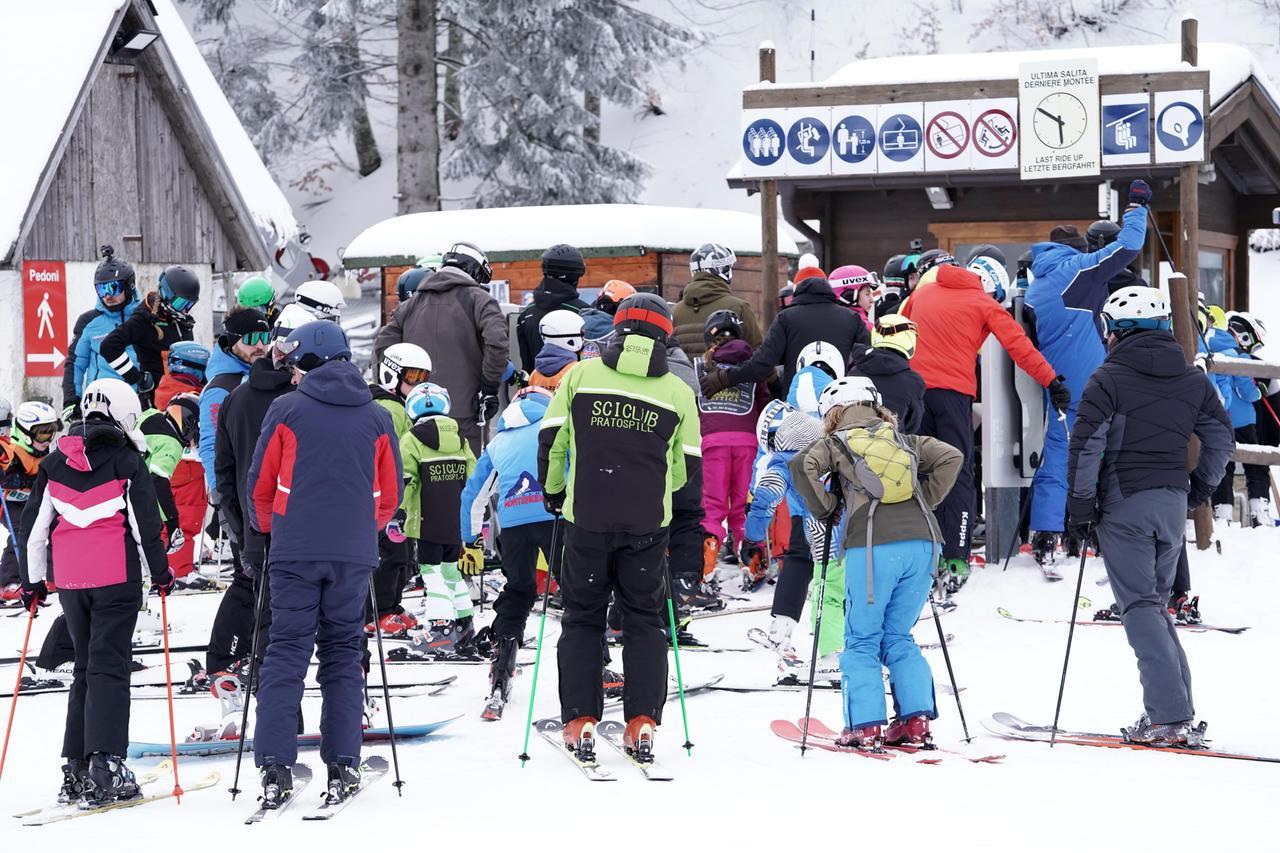 Riaprono domenica le piste a Cerreto Laghi