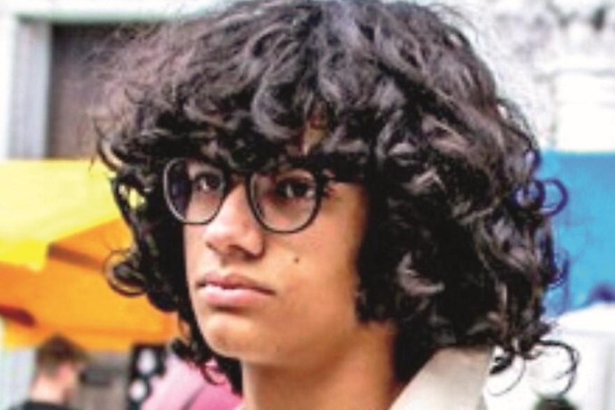 Morto in un incidente stradale a 17 anni, la rabbia del papà: «Quell’auto sfrecciava ai 100 all’ora»