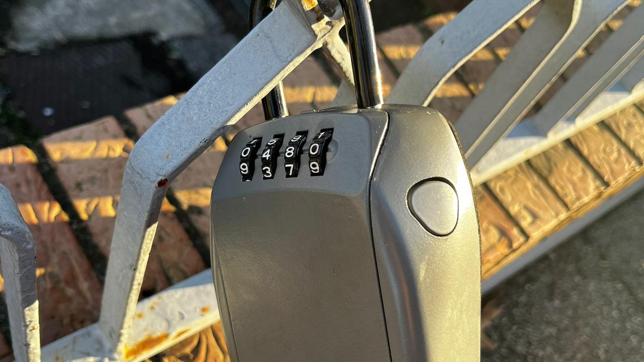 Ferrara e gli affitti brevi. «Giusto identificare l’ospite. Ma le key box non sono illegali»<br type="_moz" />