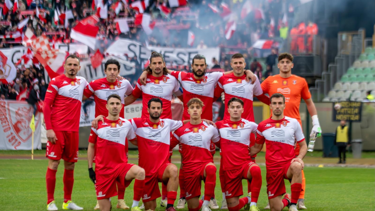 La formazione del “nuovo” Grosseto (foto Noemy Lettieri)