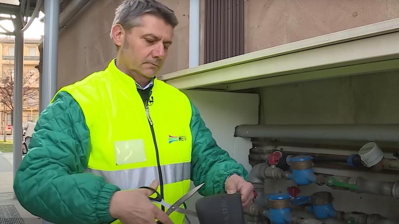 Freddo a Ferrara, attenzione ai contatori dell’acqua