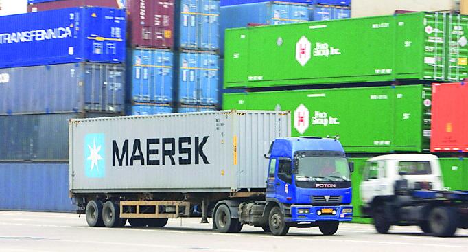 Caro trasporti, Cgil: «Un’altra cambiale da pagare per i sardi»