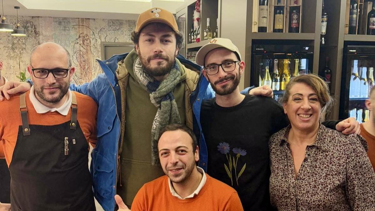 I Pinguini tattici nucleari sono arrivati a Olbia