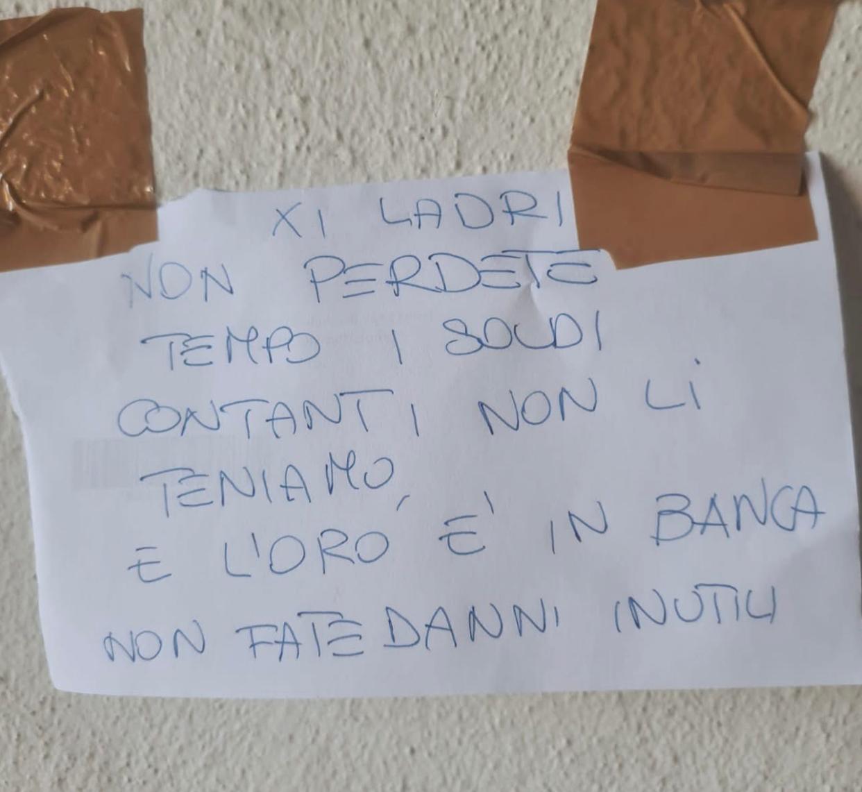 Campegine, scrive ai ladri dopo il furto: «Non abbiamo soldi, lasciate perdere»
