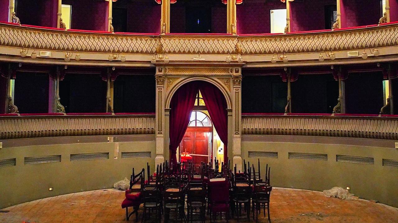 Cento, lanciata la nuova gara per il Teatro Borgatti