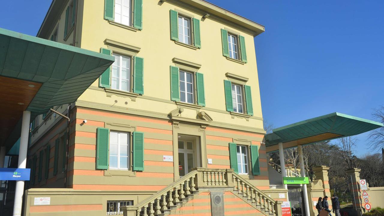 Firenze, neonato intossicato dal monossido: ricoverato al Meyer in camera iperbarica