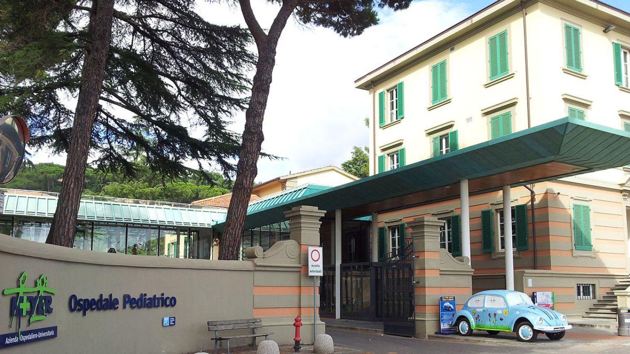 
	L'ospedale Meyer di Firenze

