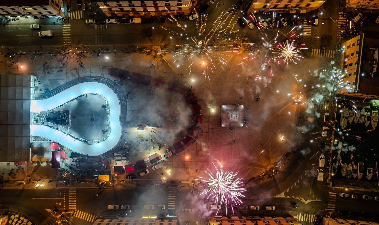 Livorno, spettacolare  piazza della Repubblica a San Silvestro