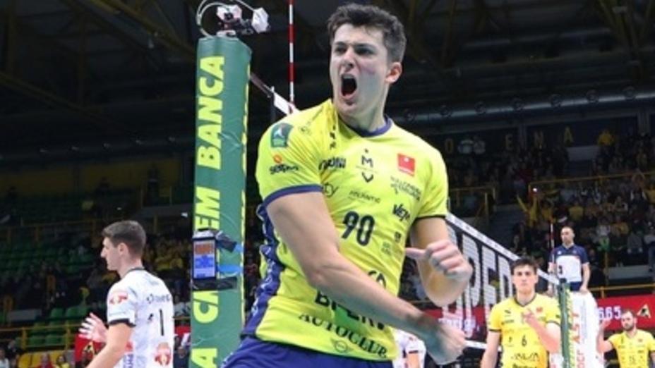 Modena Volley, nel mirino ci sono Perry e Porro. Rinaldi diretto verso il Giappone