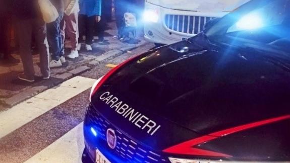 Codigoro, ubriaco si sdraia sull’autobus: corsa ferma per oltre un’ora