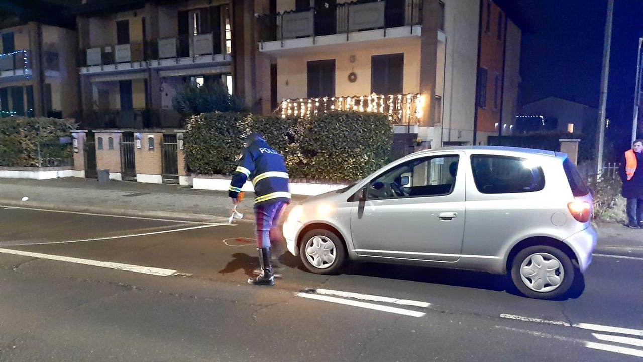 Reggiolo, anziana investita da una Toyota Yaris: è grave
