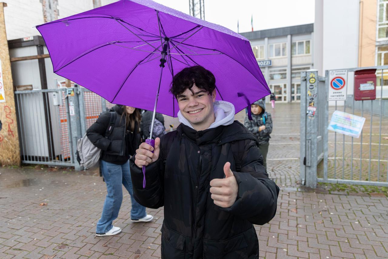 
	Lo studente Damiano Cassanelli era stato sospeso per un'intervista alla Gazzetta

