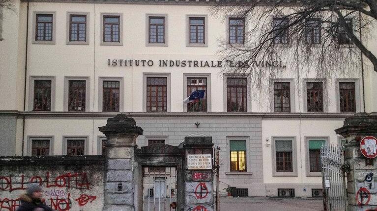 Firenze, professore accusato di aver palpeggiato un ragazzino. E ora lo accusano altri studenti