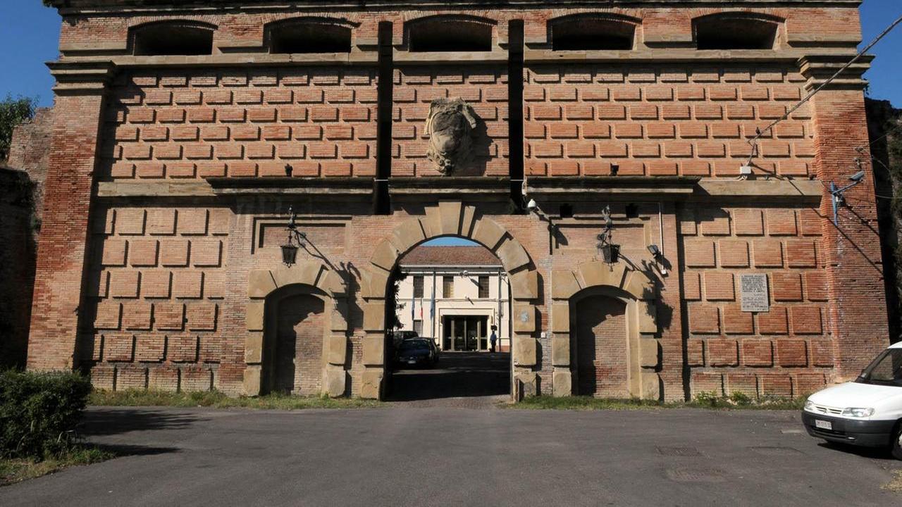 Castelfranco, un internato si allontana dal carcere