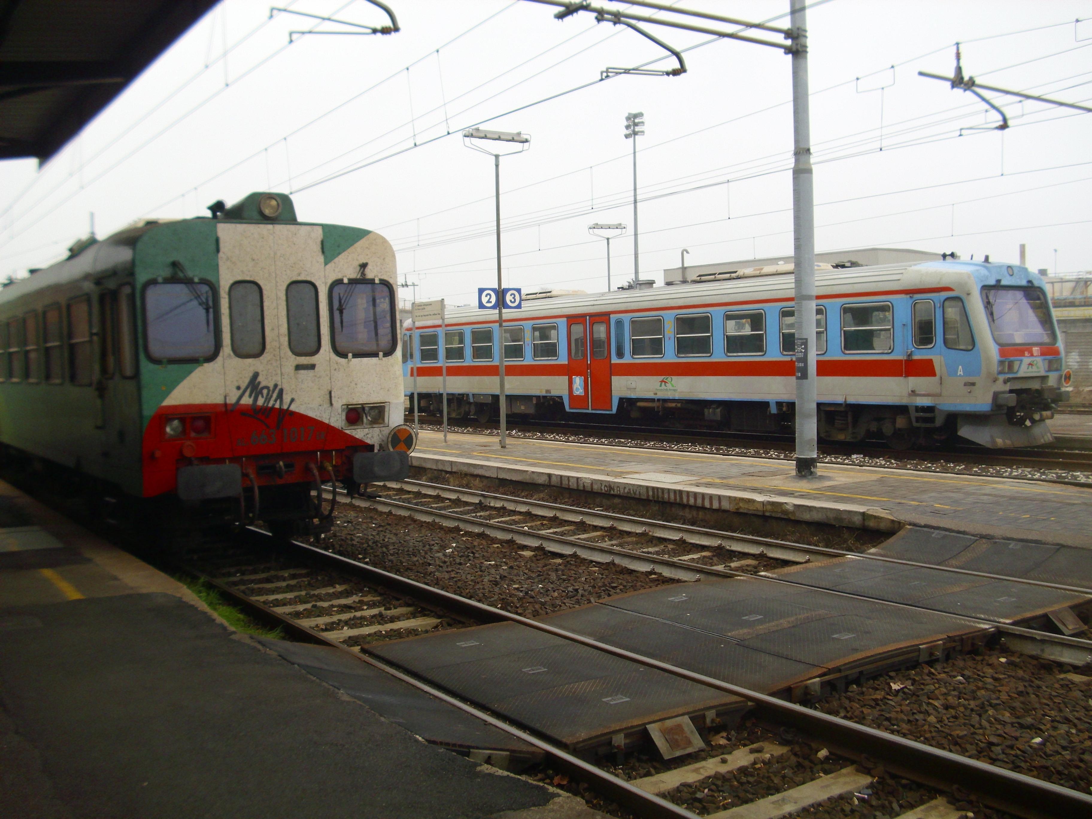 Il treno per Guastalla "sbaglia" direzione
