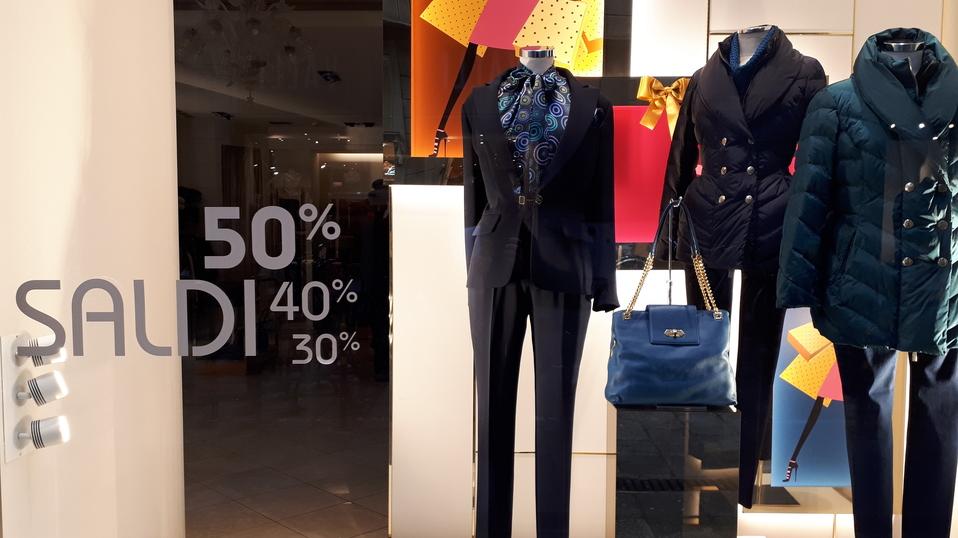 Saldi invernali al via in Toscana