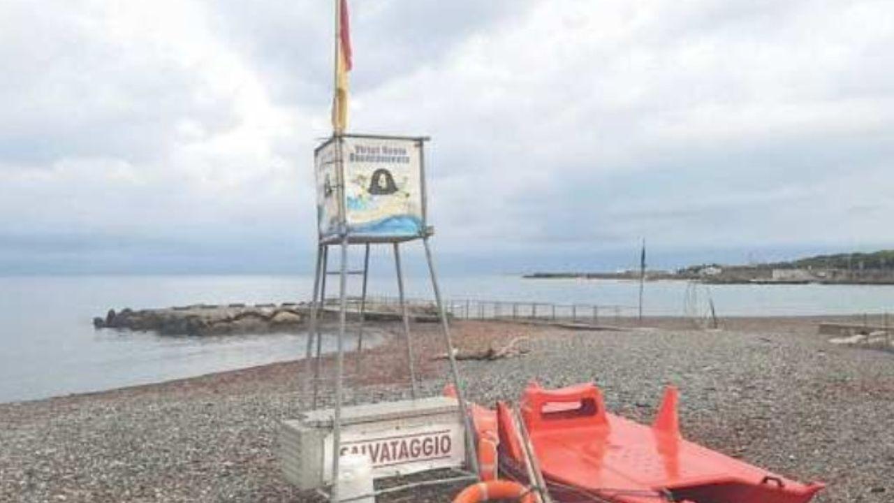 La postazione di salvataggio allestita lo scorso anno ai Tre Ponti (Foto d’archivio)
