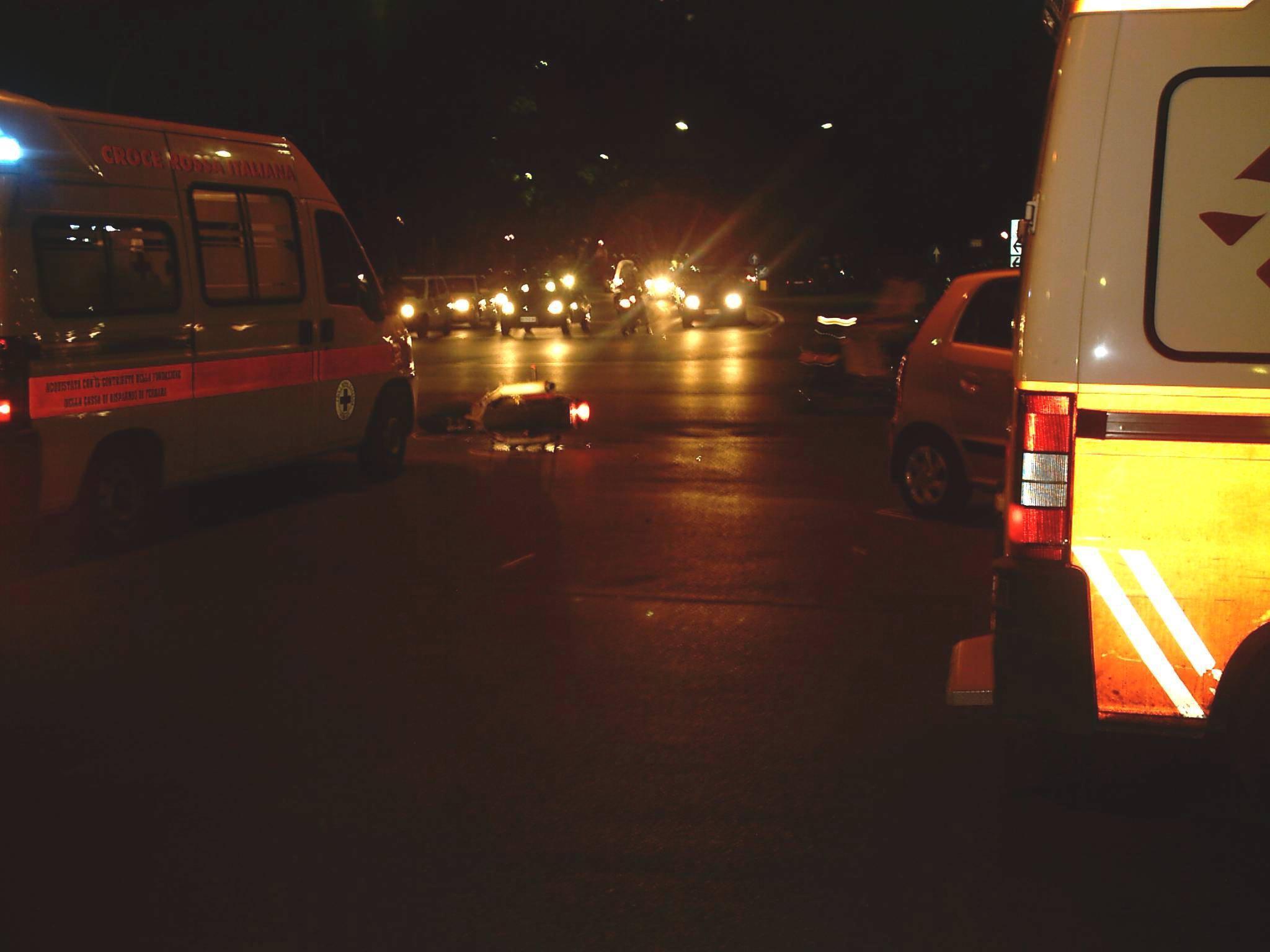 L'ambulanza è intervenuta in viale Cavour per soccorrere la donna investita