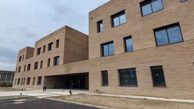 L’edificio del nuovo liceo Montale