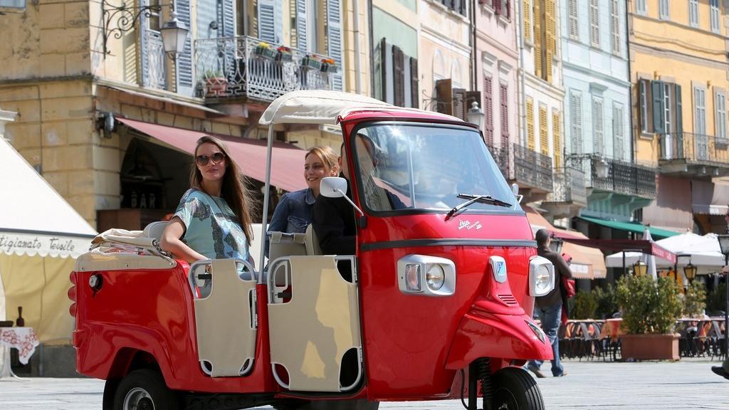 L’Ape Piaggio si prende la rivincita a Pitigliano