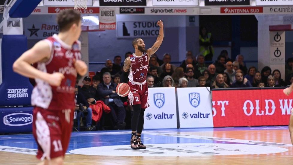 Il folle harakiri della Libertas: amaranto a un passo dal blitz a Brindisi ma nel finale rovinano tutto