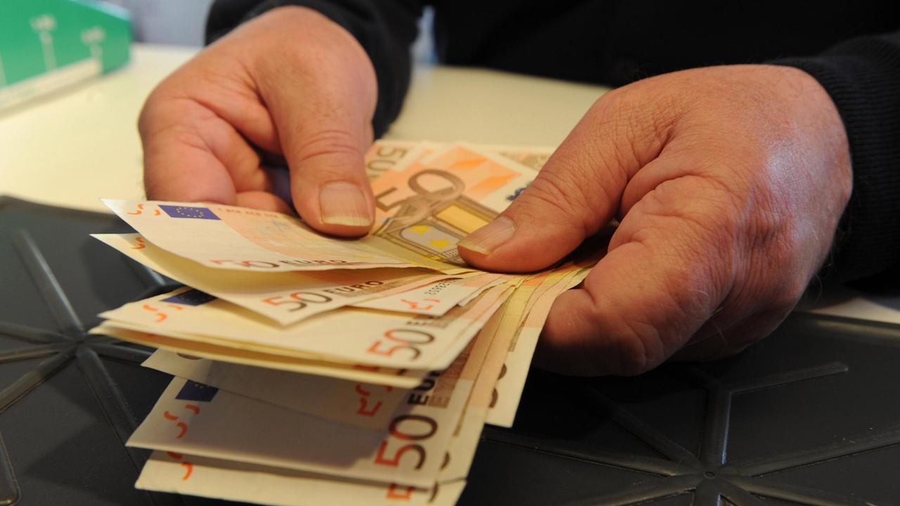 Famiglie, bonus, card acquisti e detrazioni: novità e aiuti per risparmiare