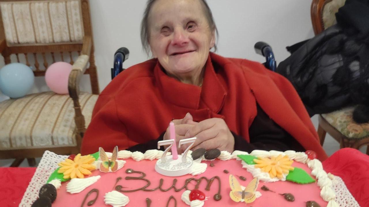 Dina Tilocca spegne 77 candeline: è la donna con sindrome di Down più longeva d’Italia