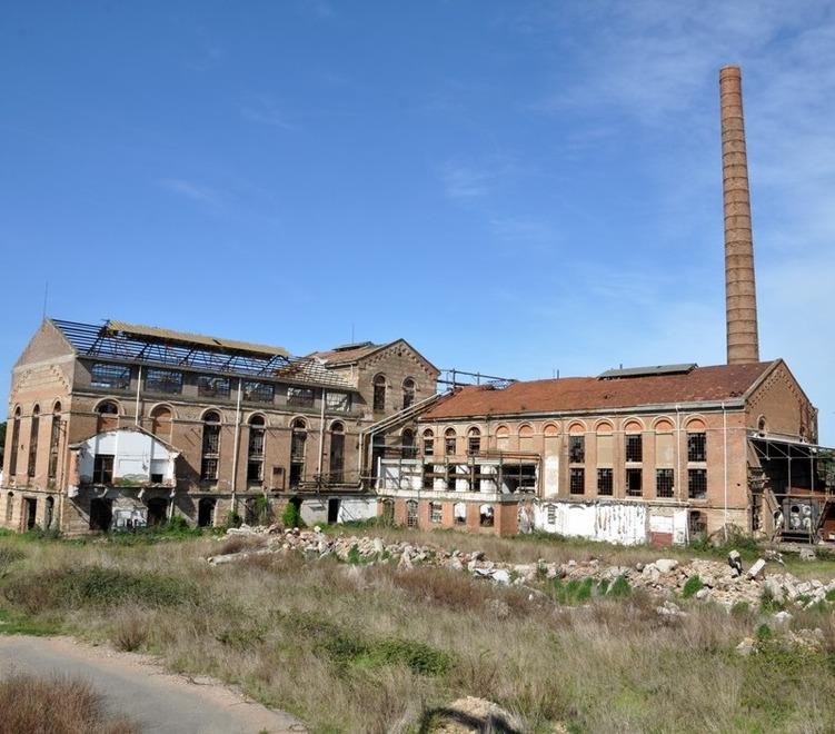 
	L&rsquo;edificio principale dello zuccherificio (foto servizio Falorni/Silvi)

